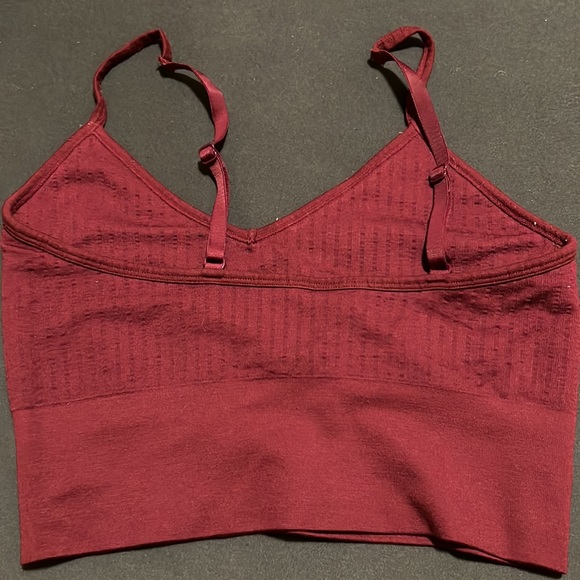 Fabletics top - Picture 2 of 2